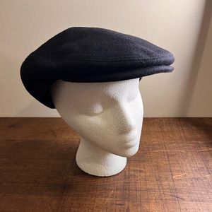 Saks Fifth Avenue Newsboy Hat